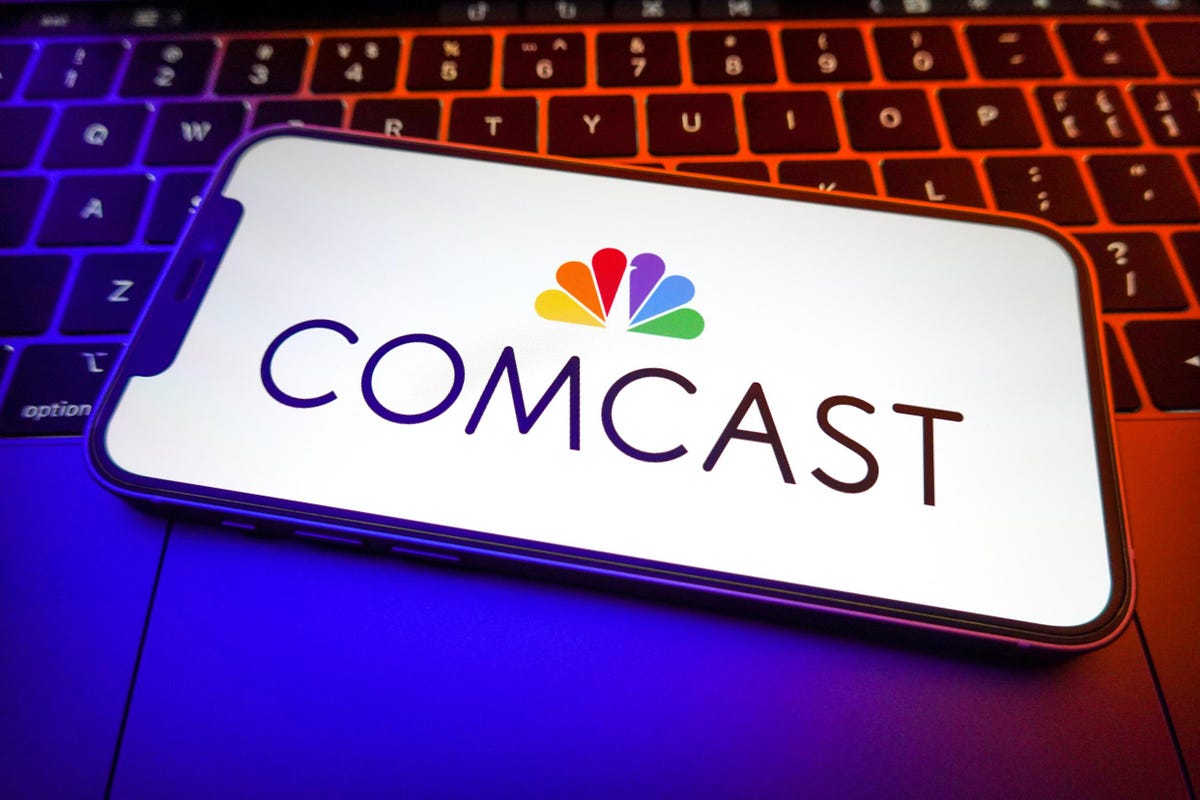 What’s Happening With Comcast Stock?